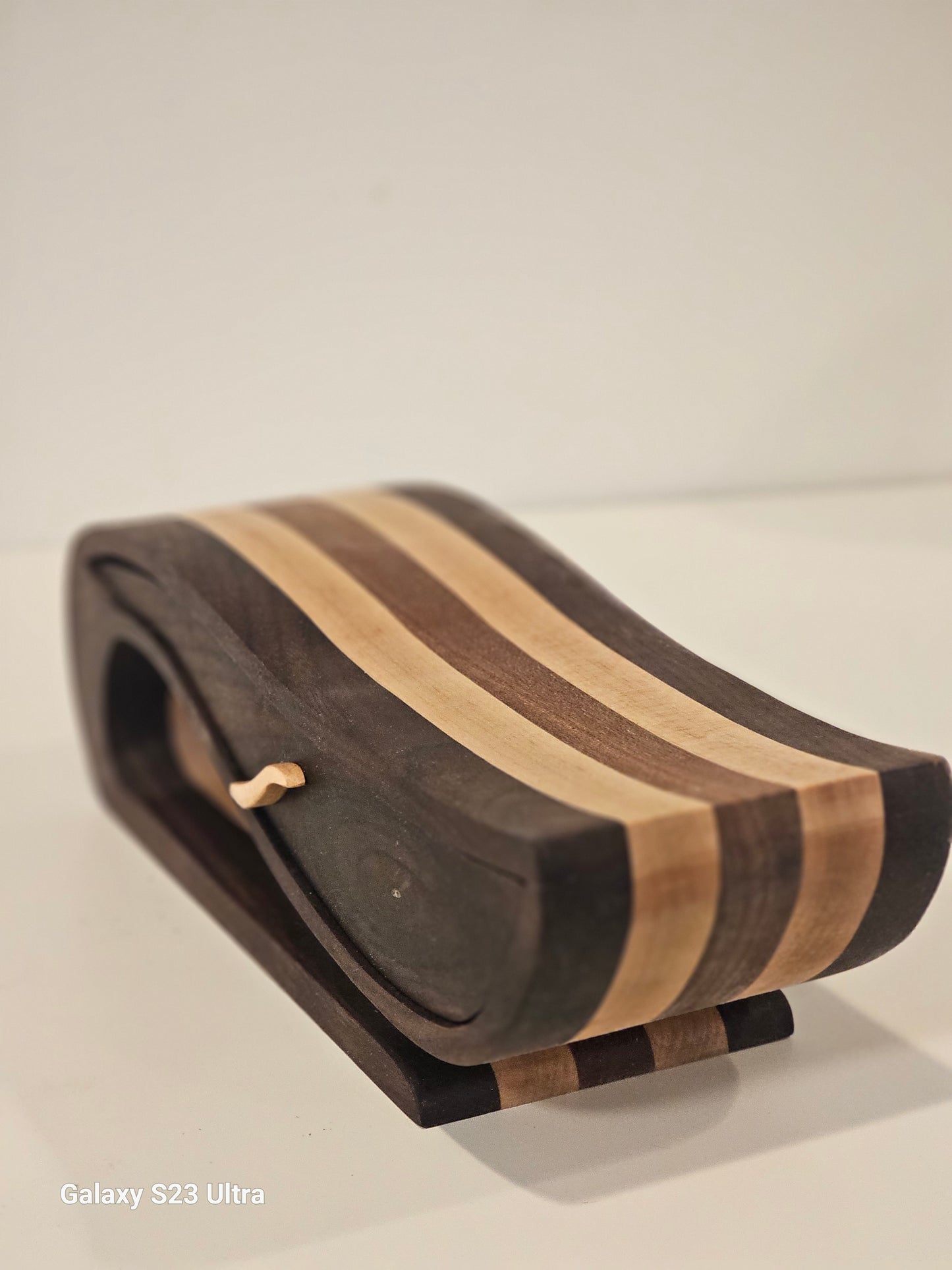 Handcrafted Wooden Bandsaw Box – Wave Design