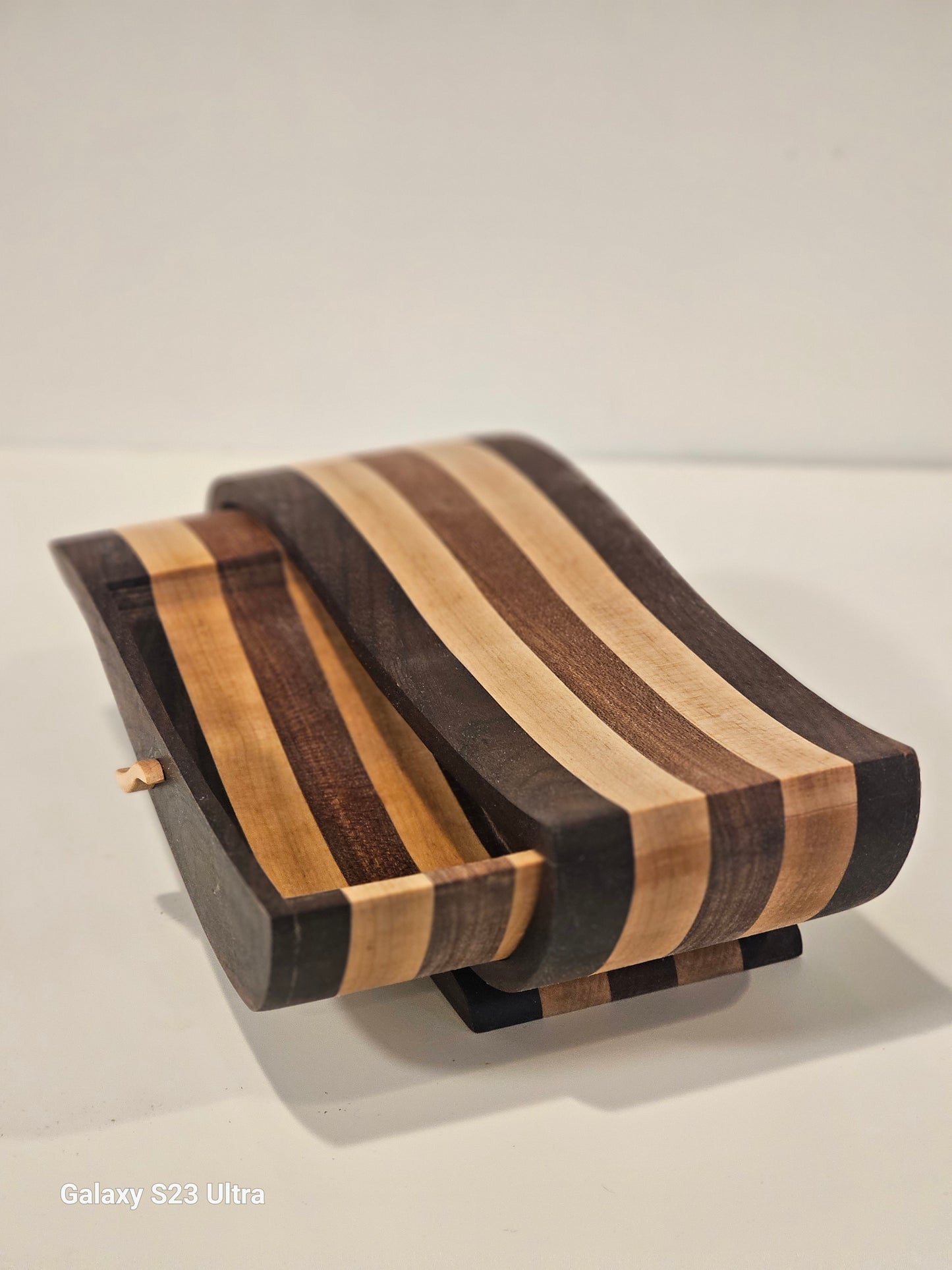 Handcrafted Wooden Bandsaw Box – Wave Design