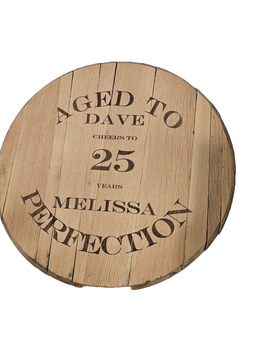 Whiskey barrel lid