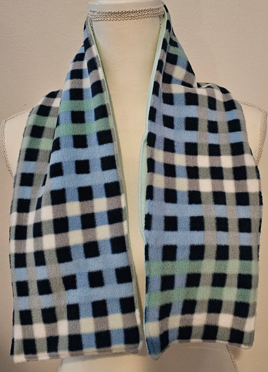 Checkered Fleece Scarf – Blue &amp; Green Plaid