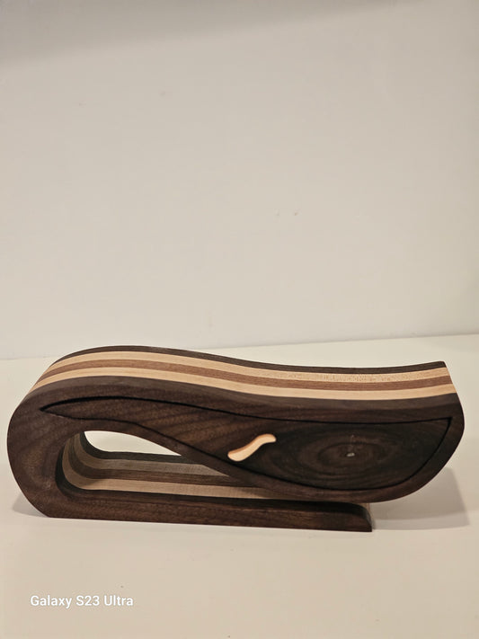 Handcrafted Wooden Bandsaw Box – Wave Design